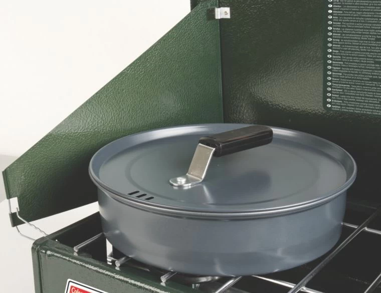 Coleman Unleaded 2-Burner Stove 4 Coleman Unleaded 2-Burner Stove - Image 4