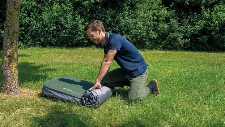 Outwell Dreamhaven 7.5cm Single Sleeping Mat 2 Outwell Dreamhaven 7.5cm Single Sleeping Mat - Image 2