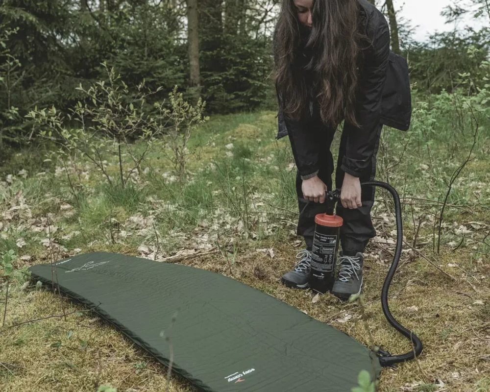 Easy Camp Double Action Pump 2 Easy Camp Double Action Pump - Image 2