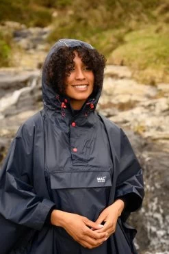 Mac In A Sac Unisex Poncho -Outdoor Clothing Store MIAS Poncho Navy22 7