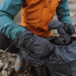 TREKMATES Scafell Gore-Tex Overmitt 9 TREKMATES Scafell Gore-Tex Overmitt -Outdoor Clothing Store TM 007048 Scafell GTX Overmitt 1