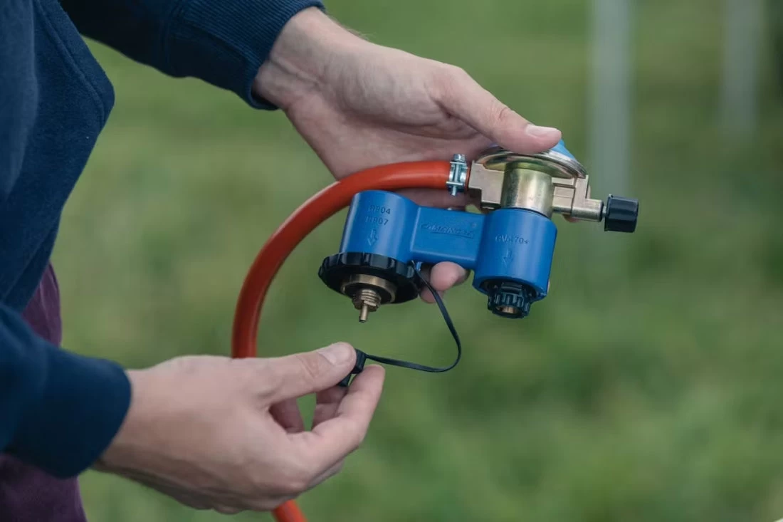 Campingaz Twin Connection Hose And Reg Kit 2 Campingaz Twin Connection Hose And Reg Kit - Image 2