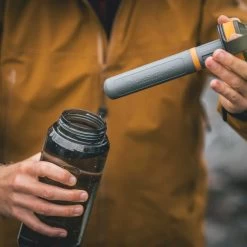 LIFESYSTEMS Water Purification Bottle 1L 14 LIFESYSTEMS Water Purification Bottle 1L -Outdoor Clothing Store WaterFilterPurifierBottleAction2